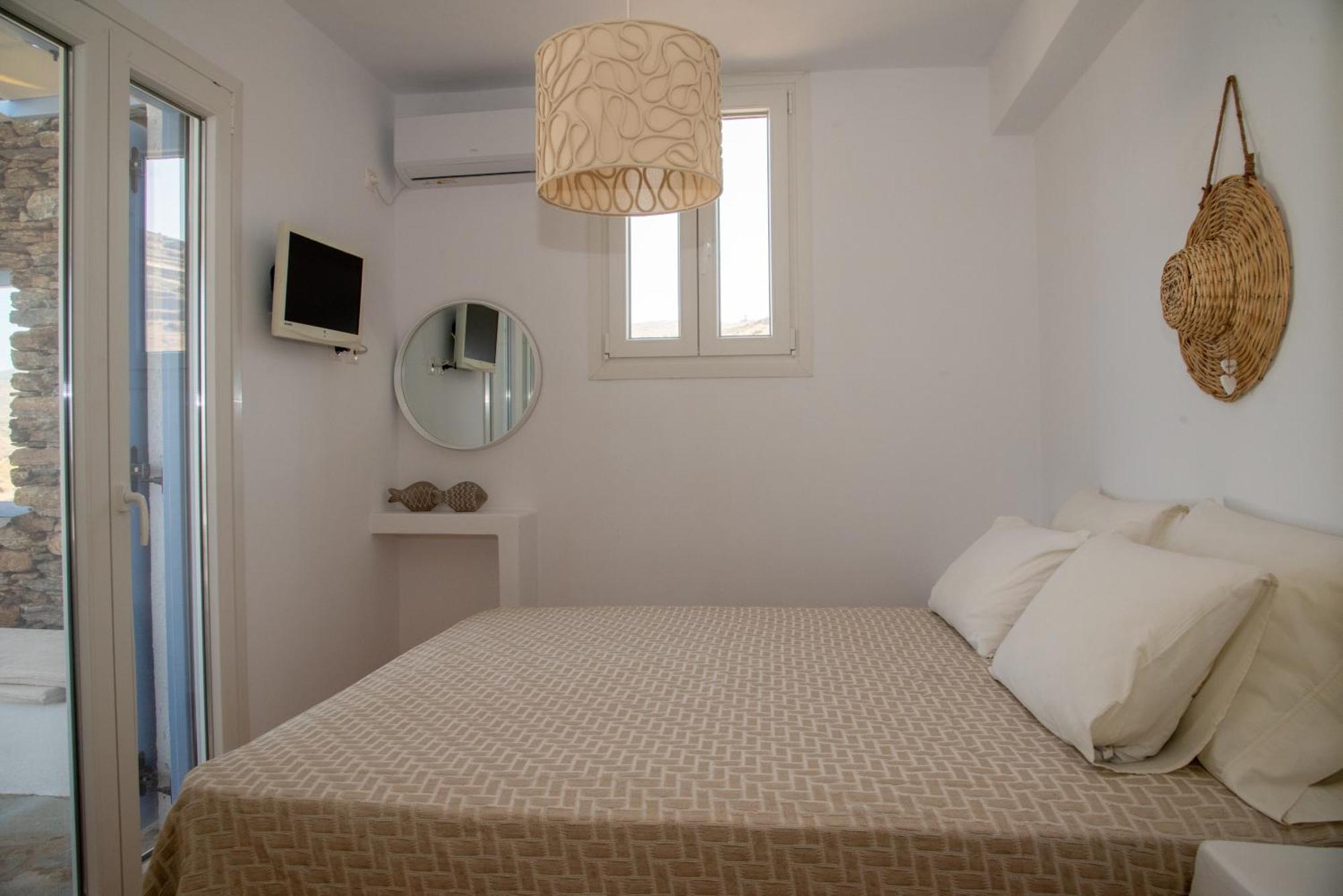 Iliopetra Villa